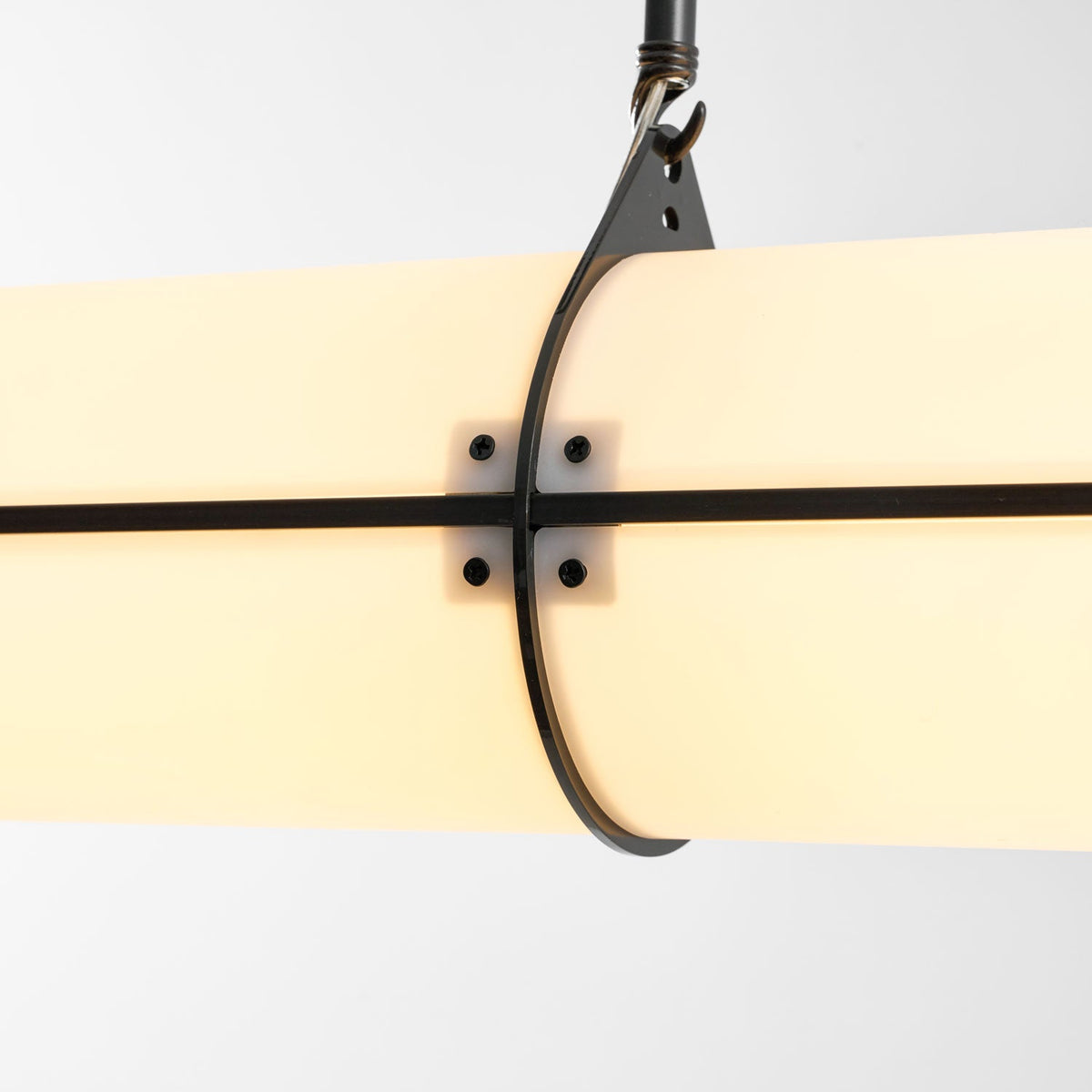 Cylindrical Endless Pendant Light