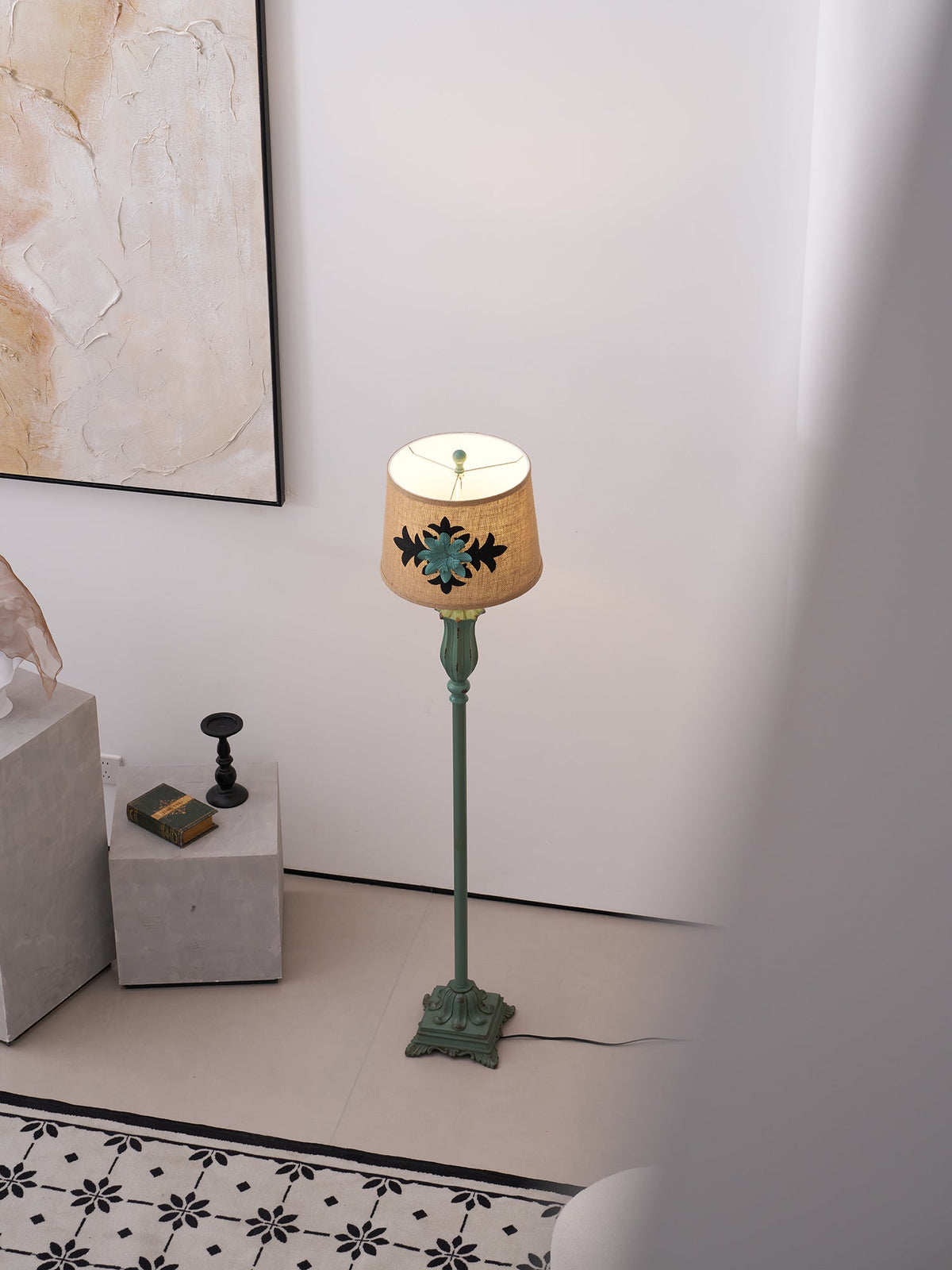 Lark Floor Lamp