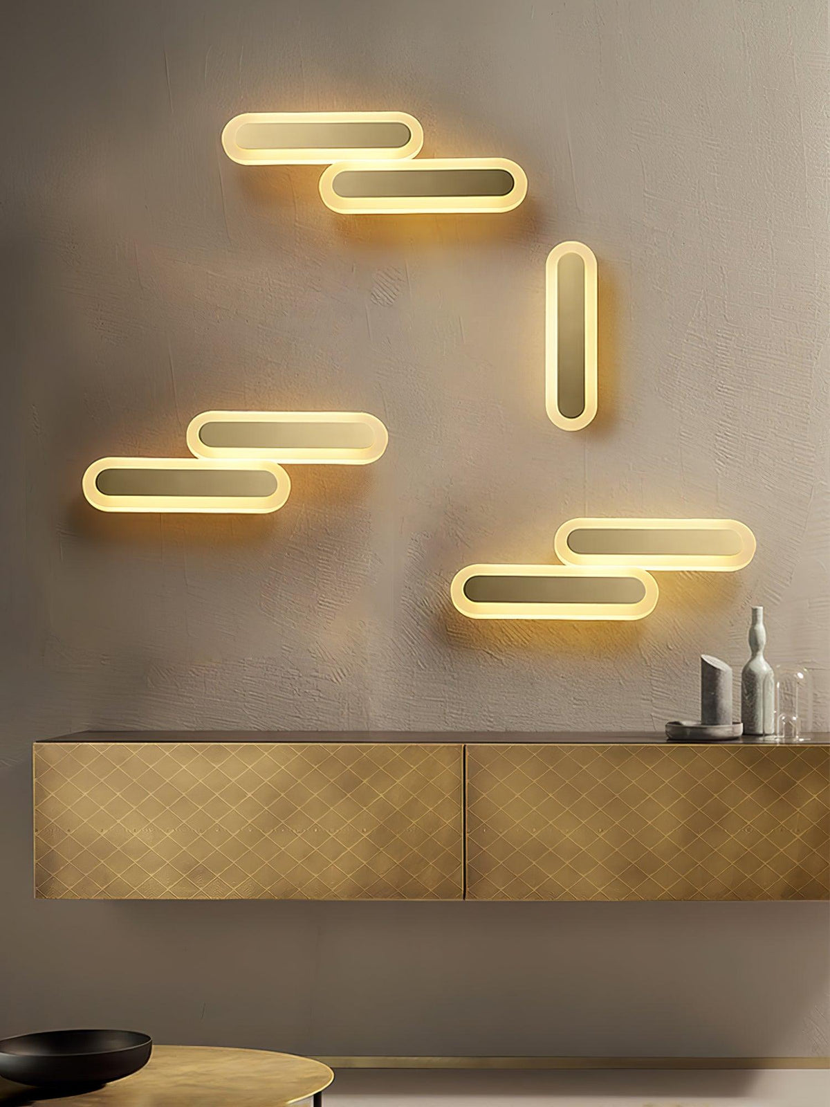 Daba Wall Lamp