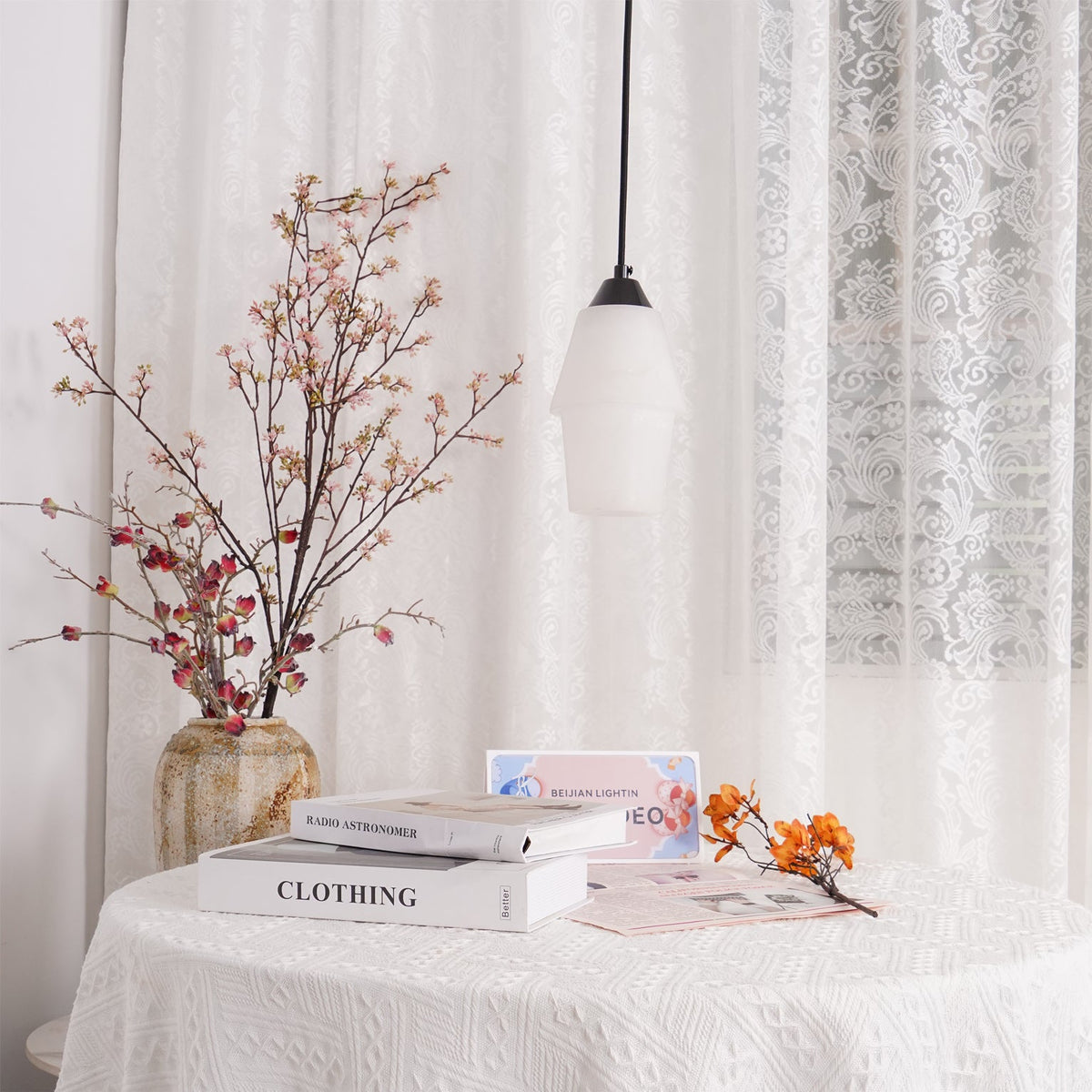 Noira Alabaster Cylinder Pendant Lamp