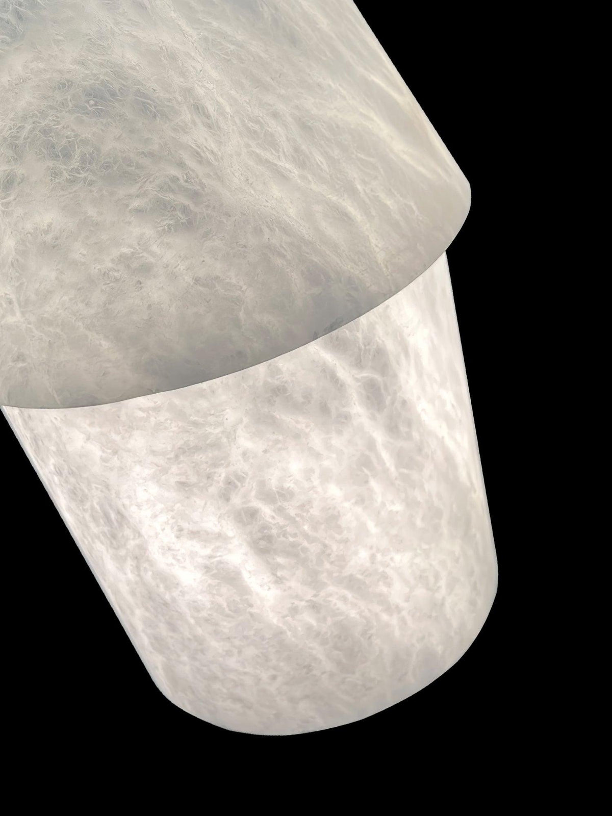Noira Alabaster Cylinder Pendant Lamp