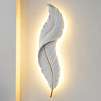 Feather Wall Lamp