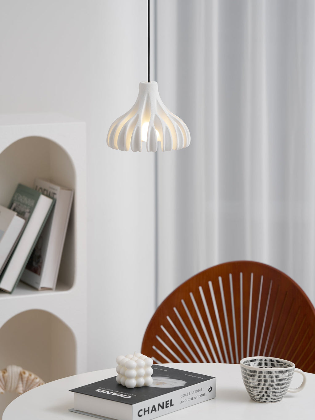 Coral Resin Pendant Lamp