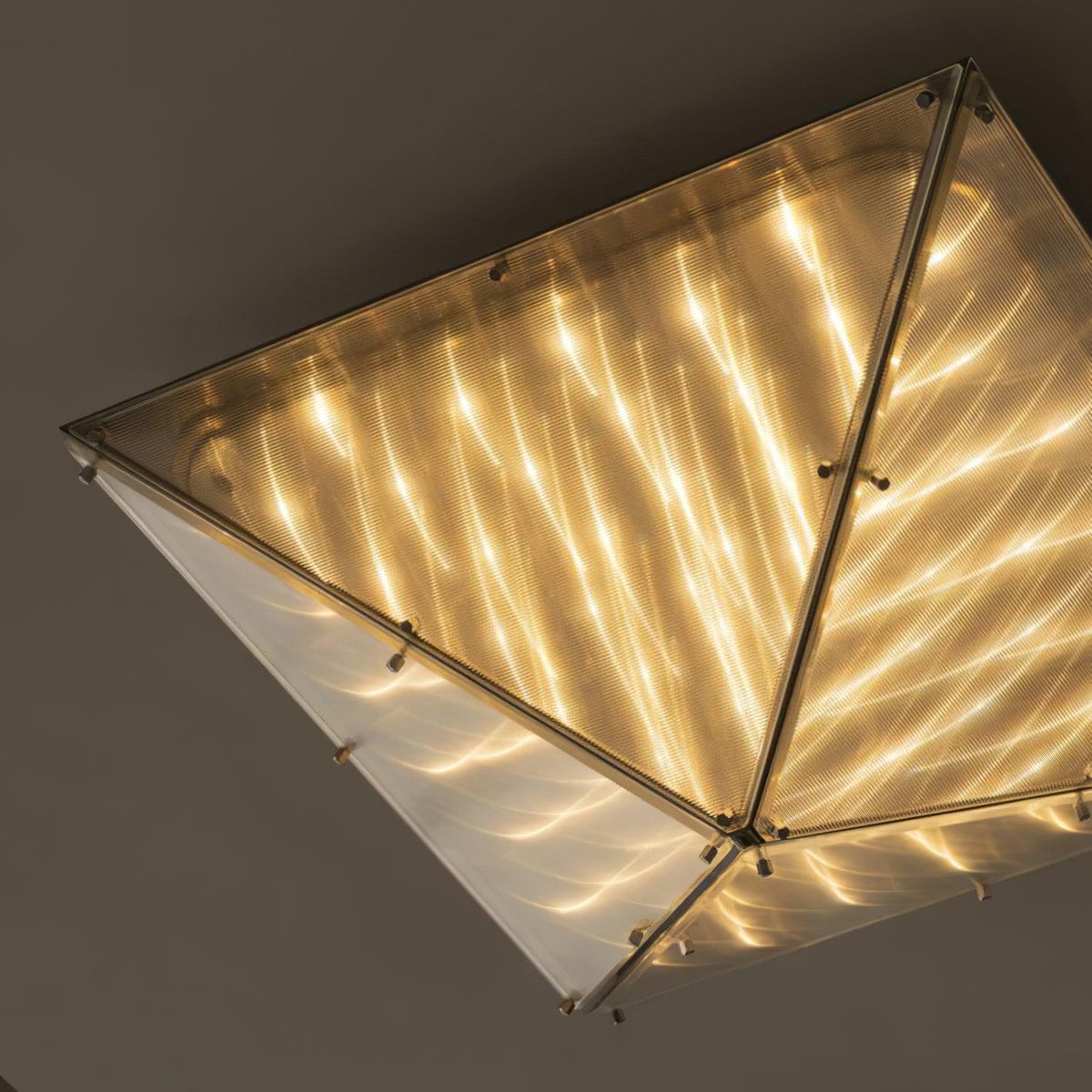 Fragment Ceiling Lamp