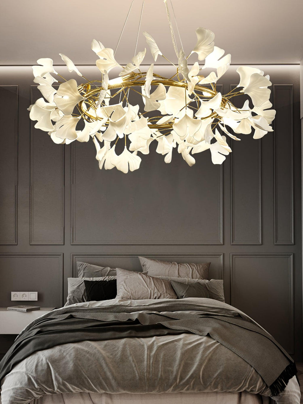 Gingko Crown Chandelier
