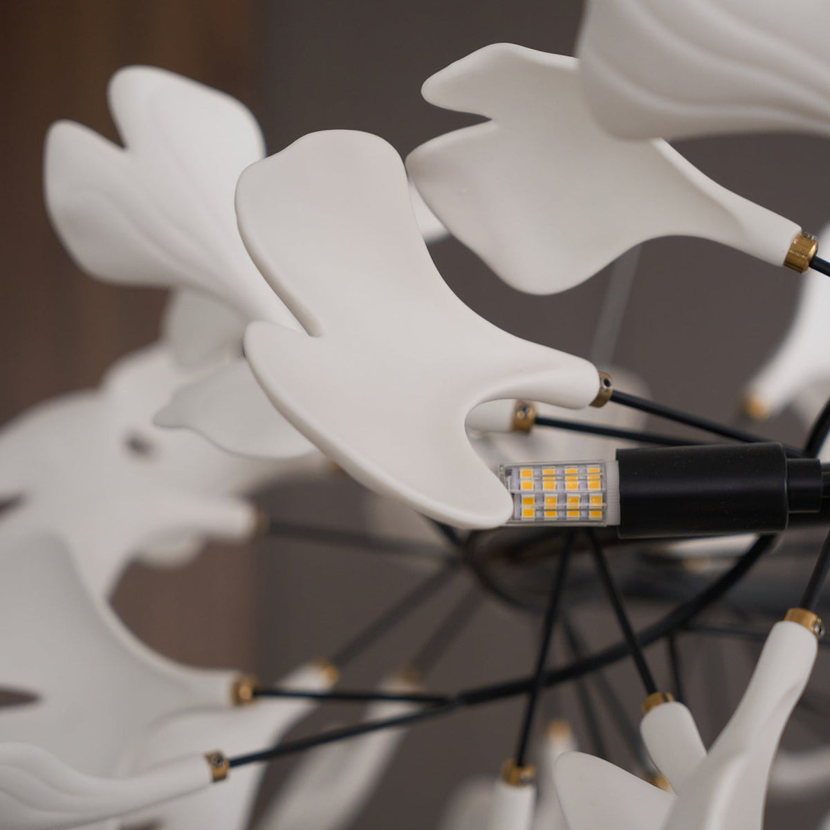 Gingko Crown Chandelier
