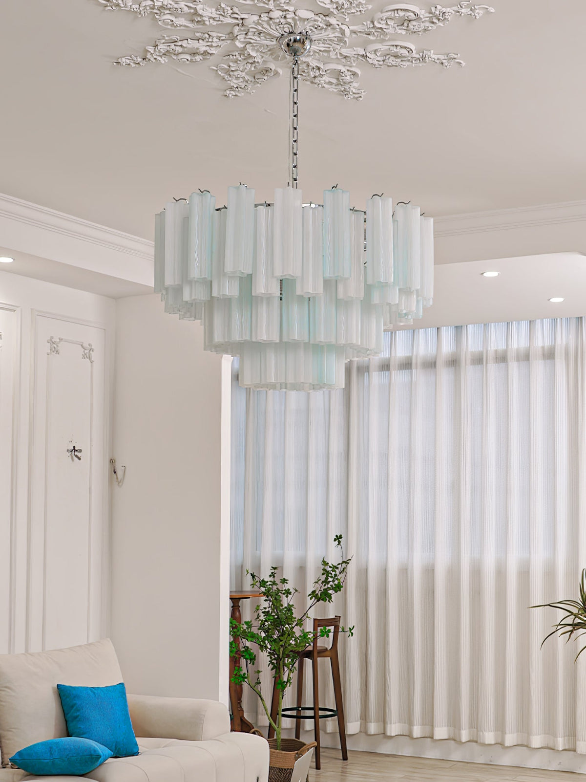 Aveline Glass Chandelier