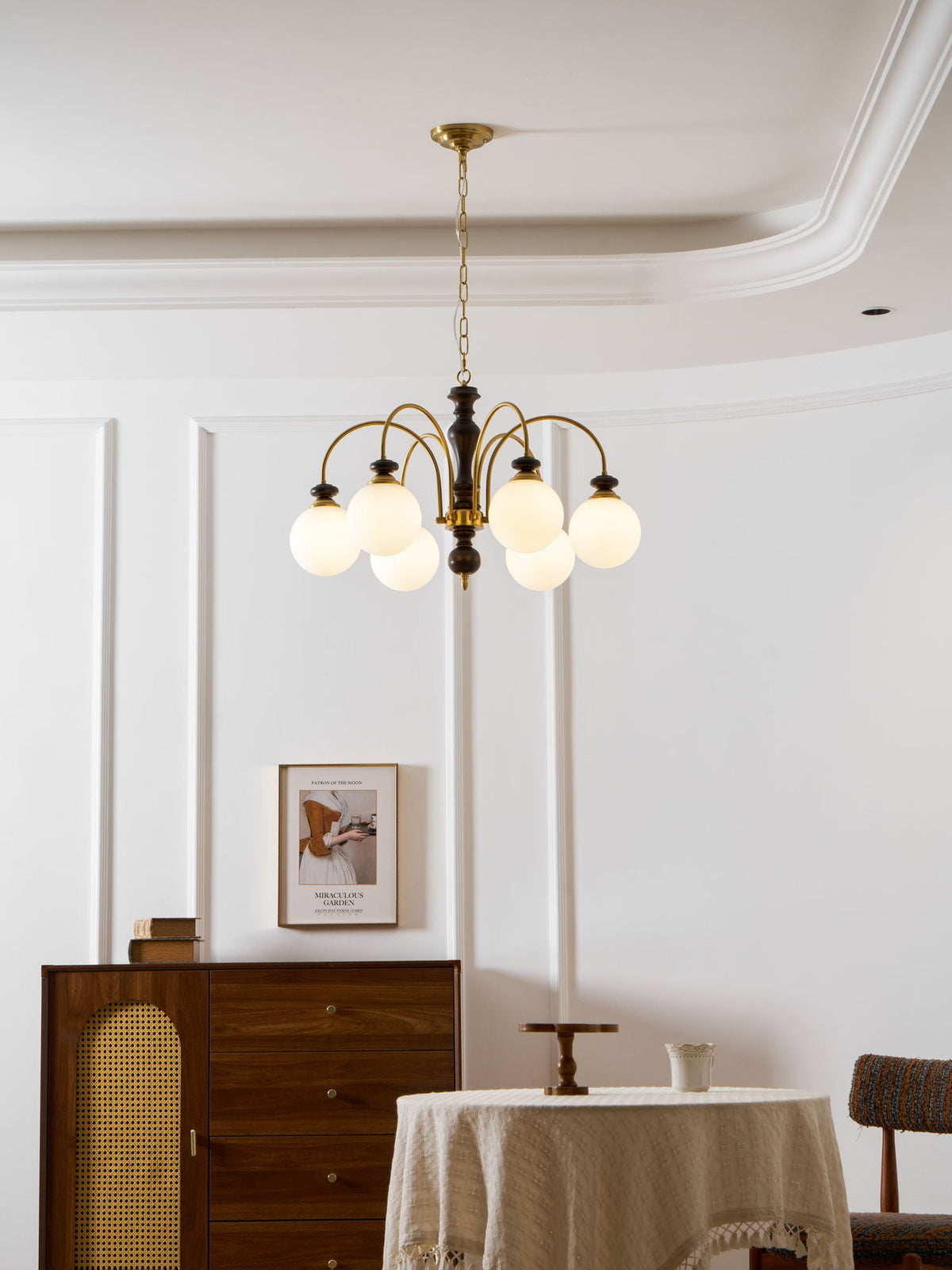 Windsor Classic Chandelier