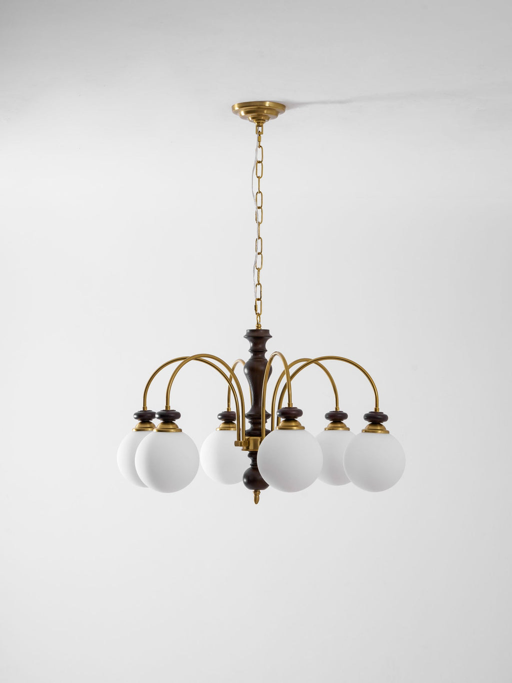 Windsor Classic Chandelier