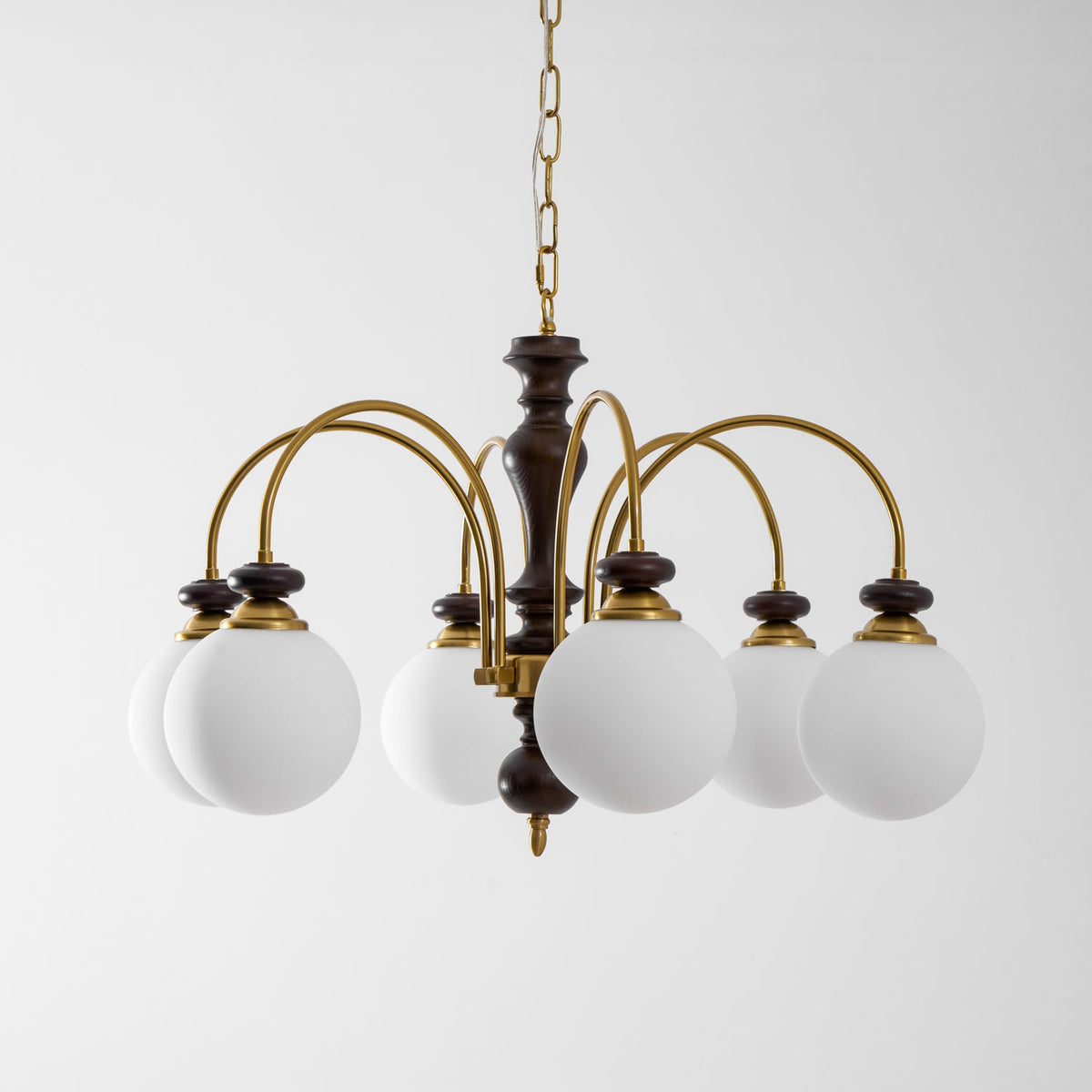 Windsor Classic Chandelier