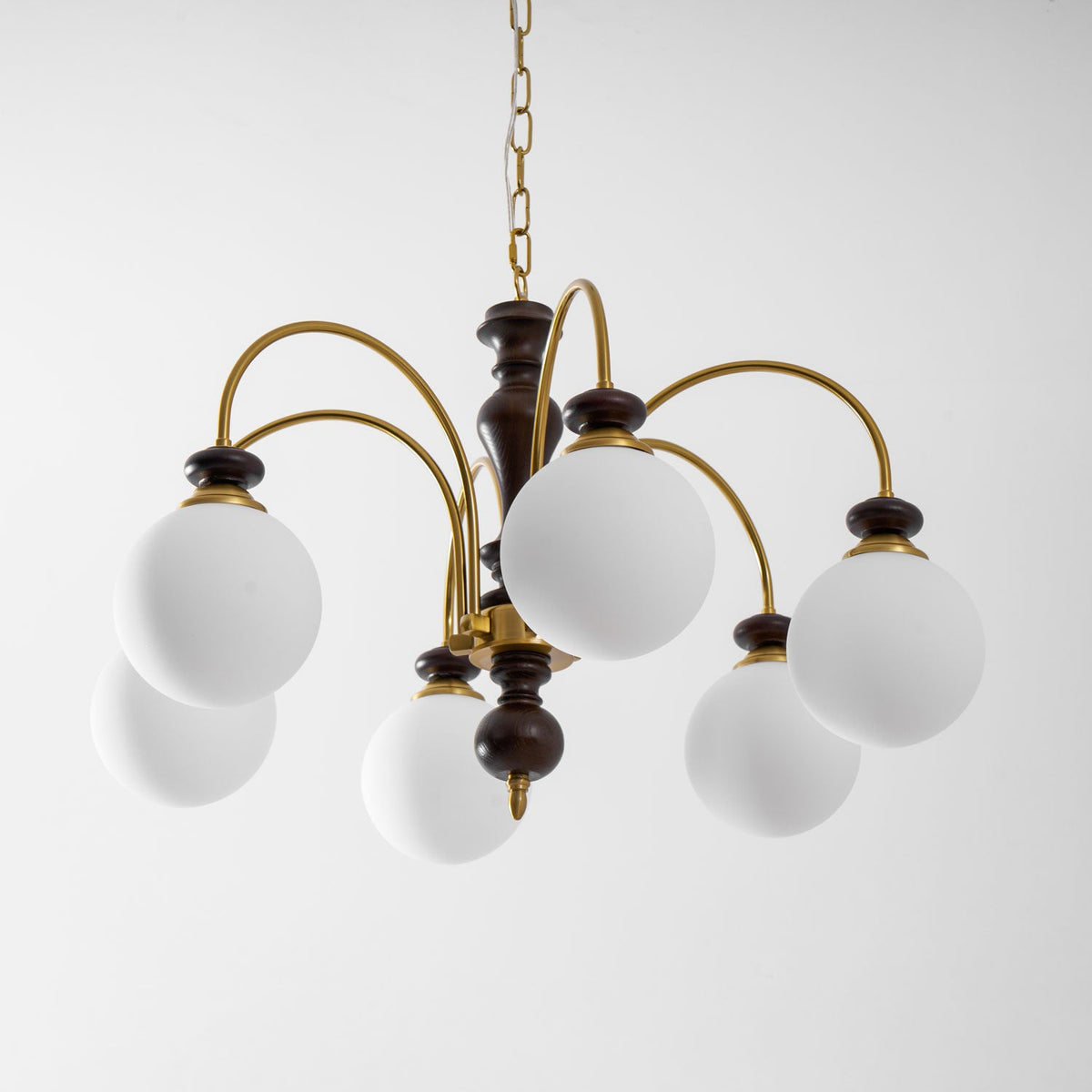 Windsor Classic Chandelier