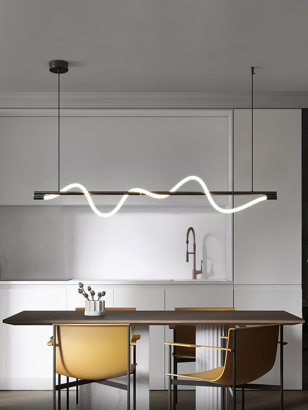 Linear Curve Island Pendant Lamp