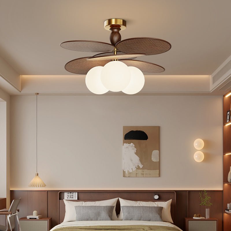 Averis Ceiling Light