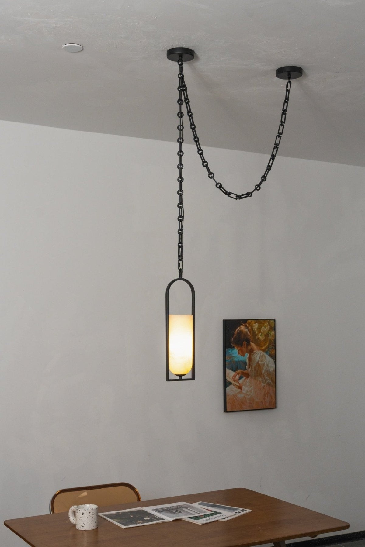 Cascading Chain Lantern Chandelier
