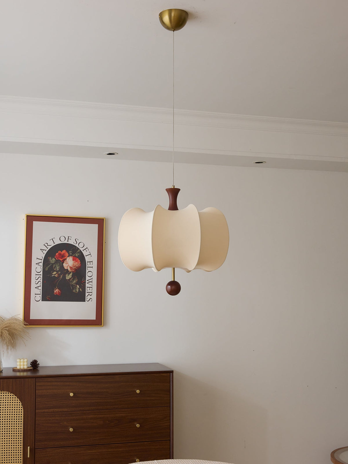 Silk Gourd Pendant Light