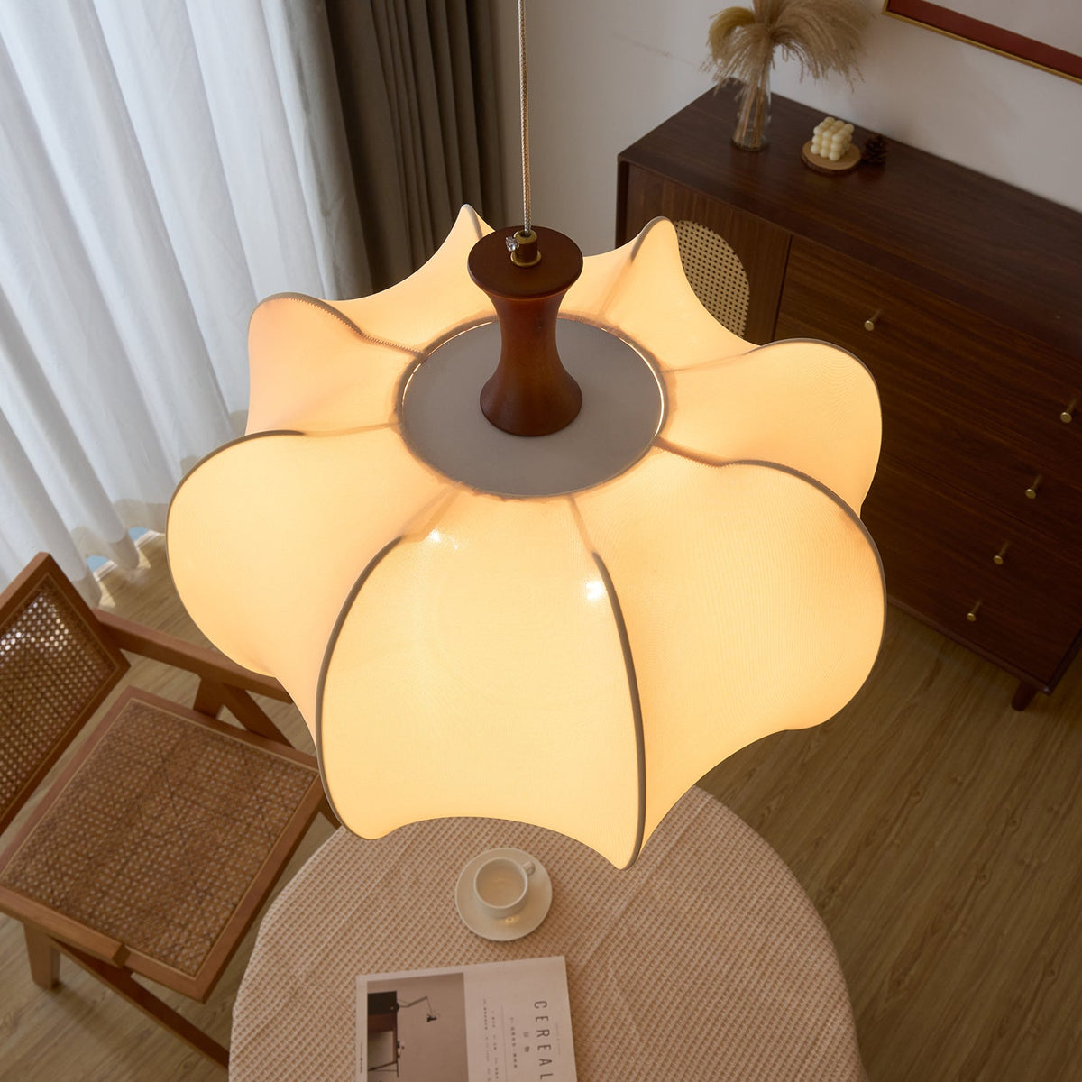 Silk Gourd Pendant Light