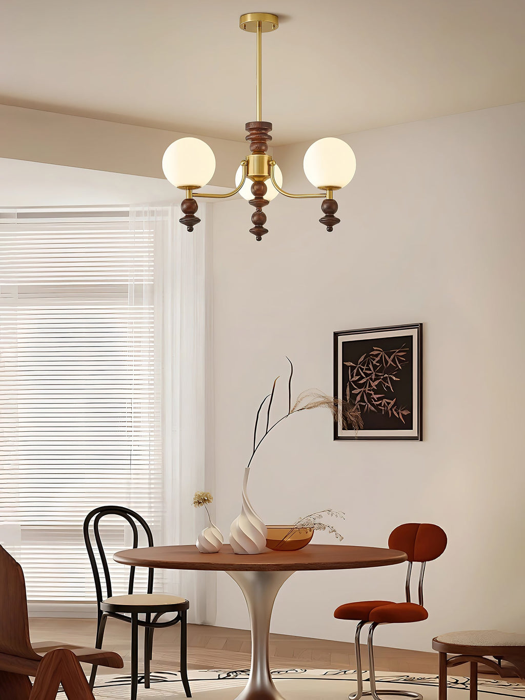 Lunaris Chandelier