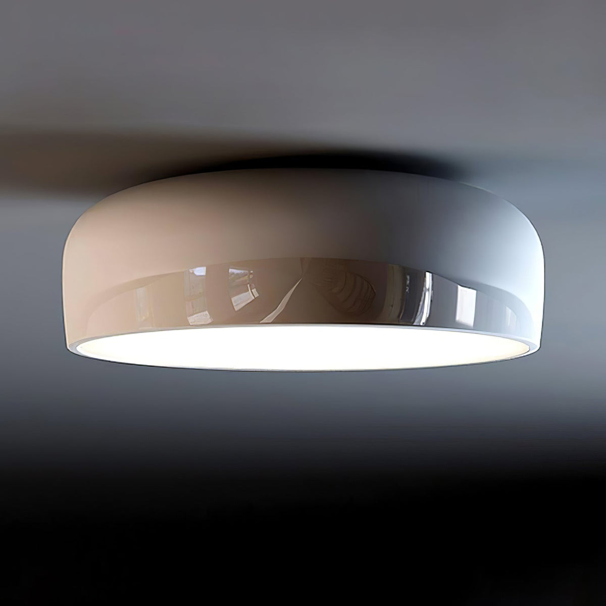 Aero Minimal Ceiling Lamp