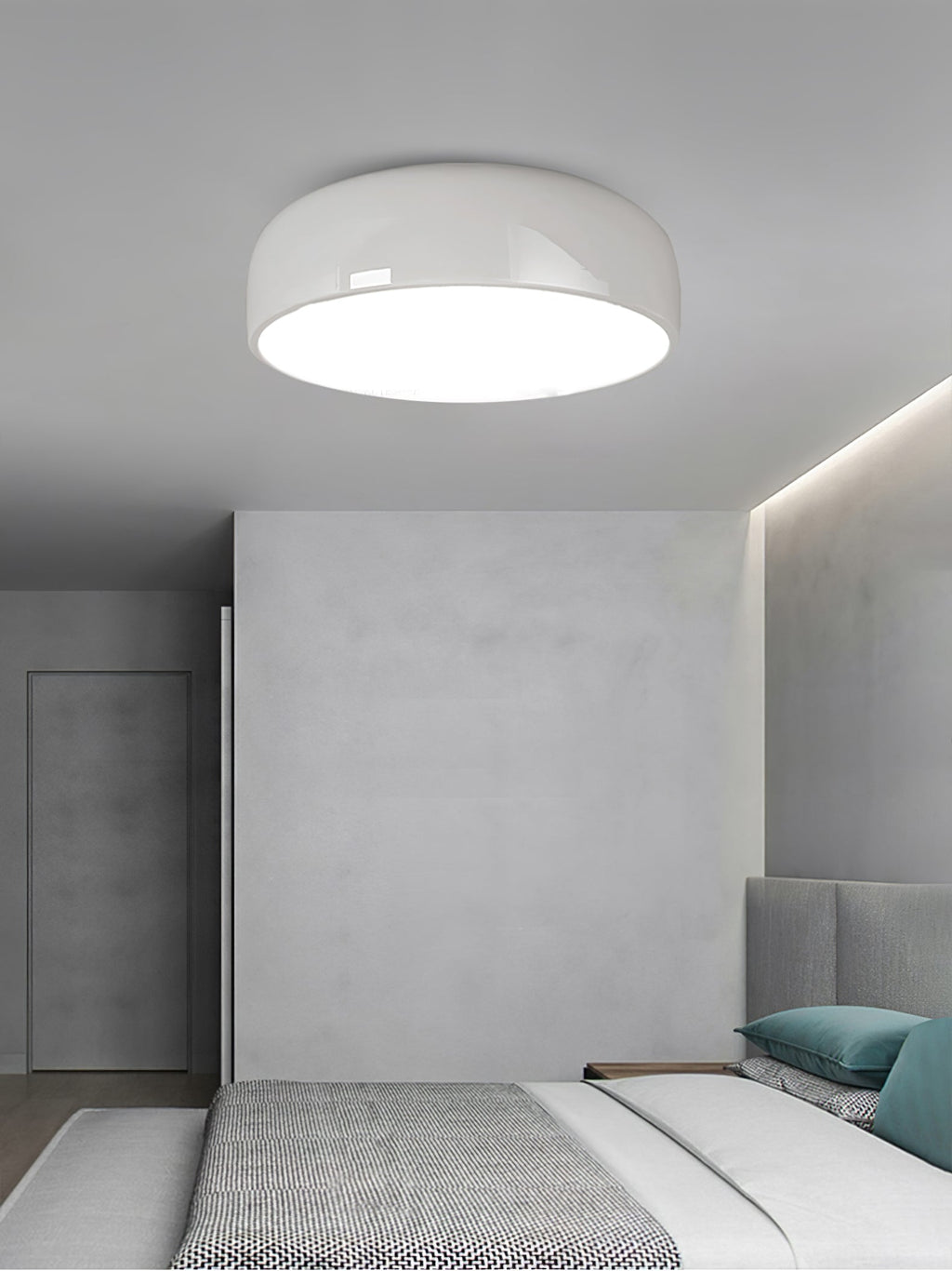 Aero Minimal Ceiling Lamp