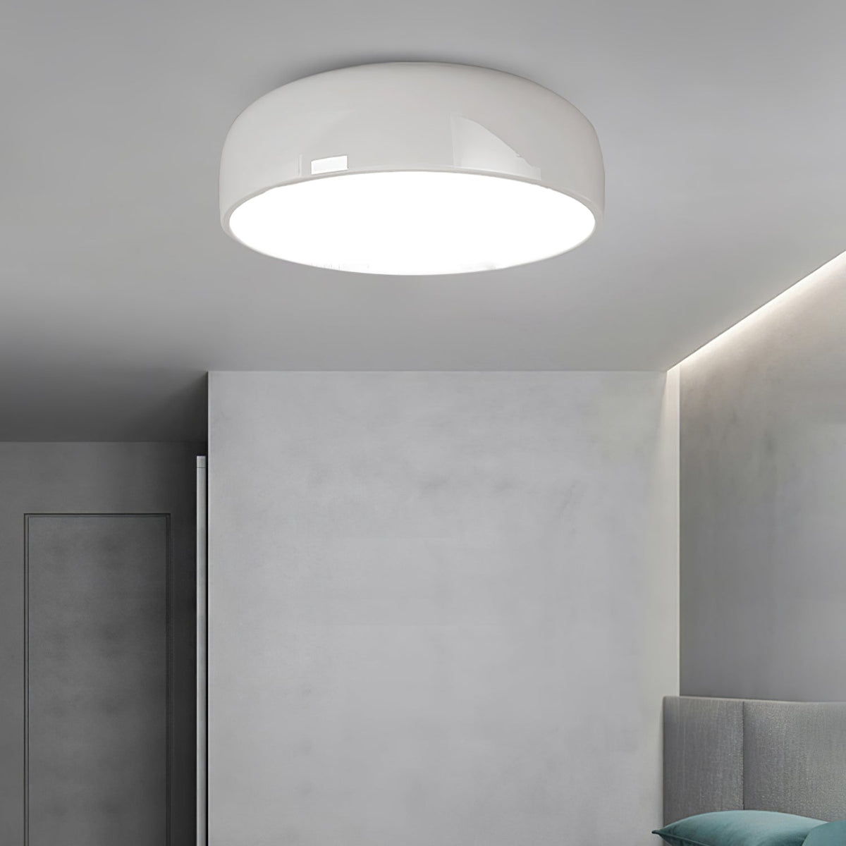 Aero Minimal Ceiling Lamp