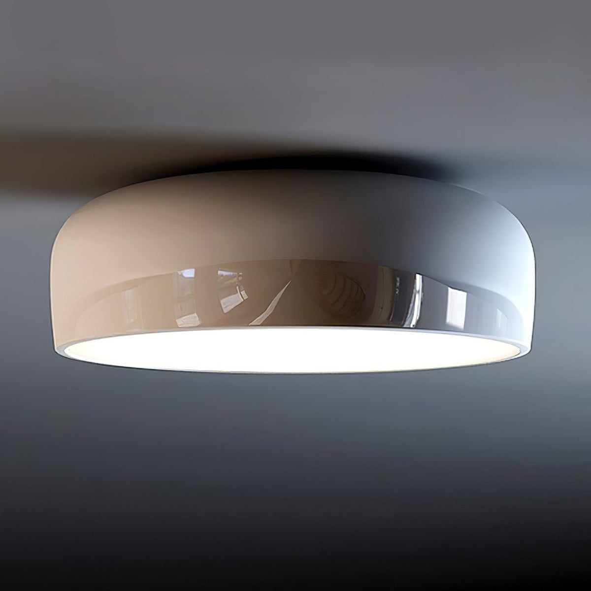 Aero Minimal Ceiling Lamp
