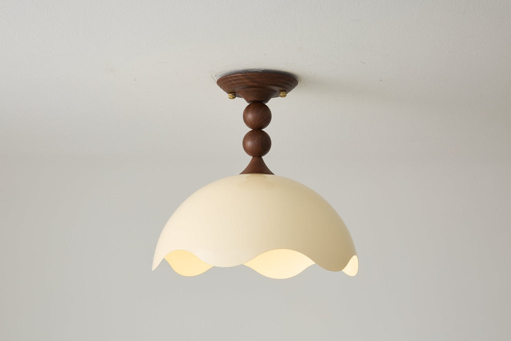 Liora Scallop Ceiling Light