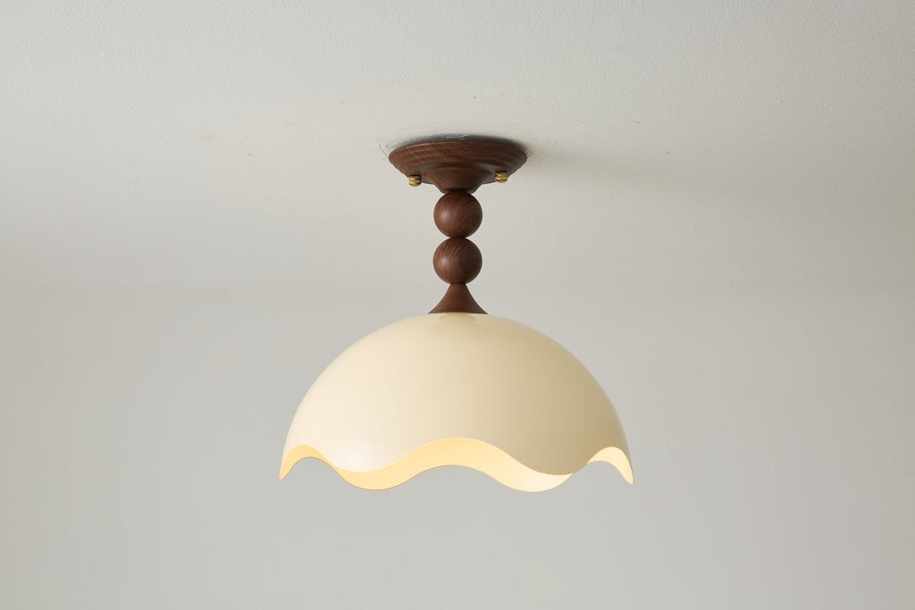 Liora Scallop Ceiling Light