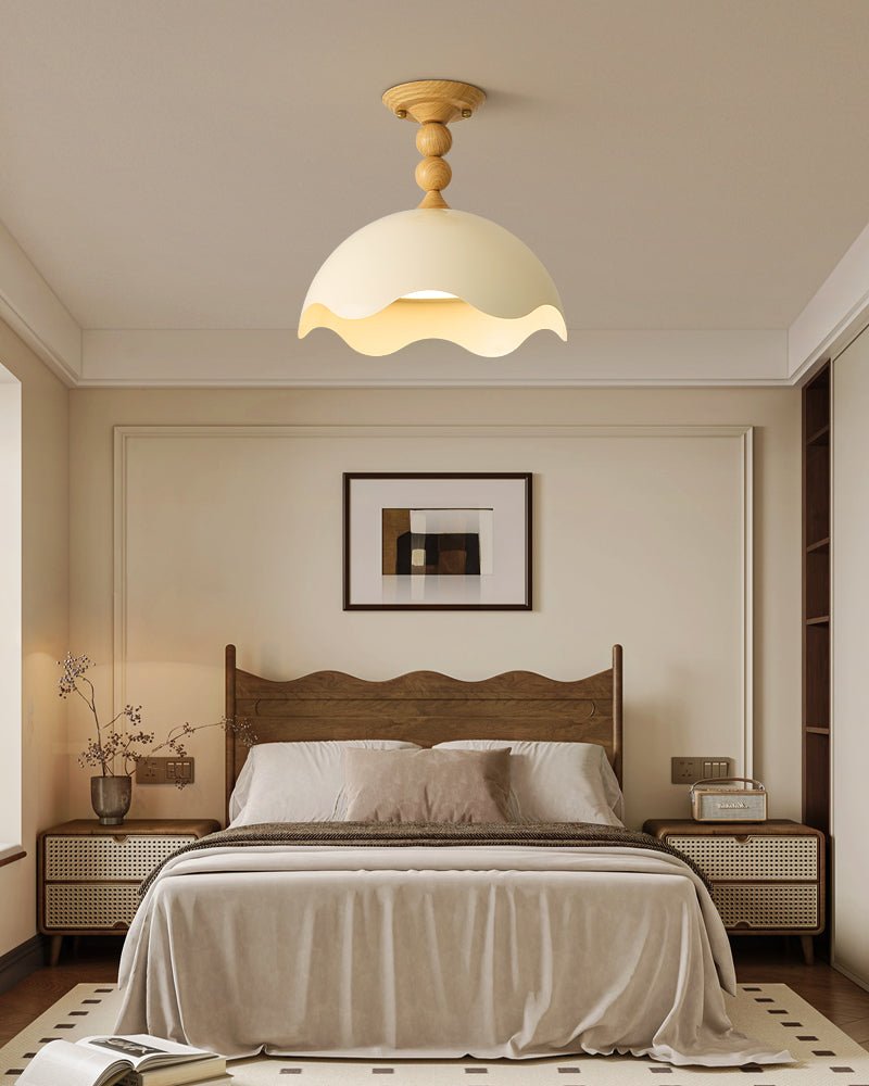 Liora Scallop Ceiling Light