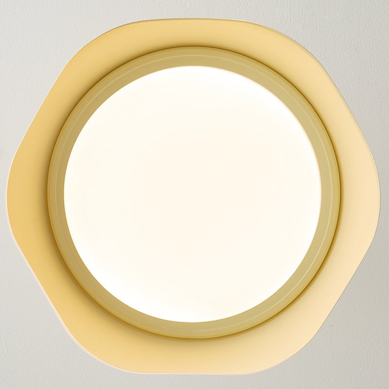 Liora Scallop Ceiling Light