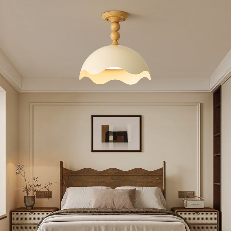 Liora Scallop Ceiling Light