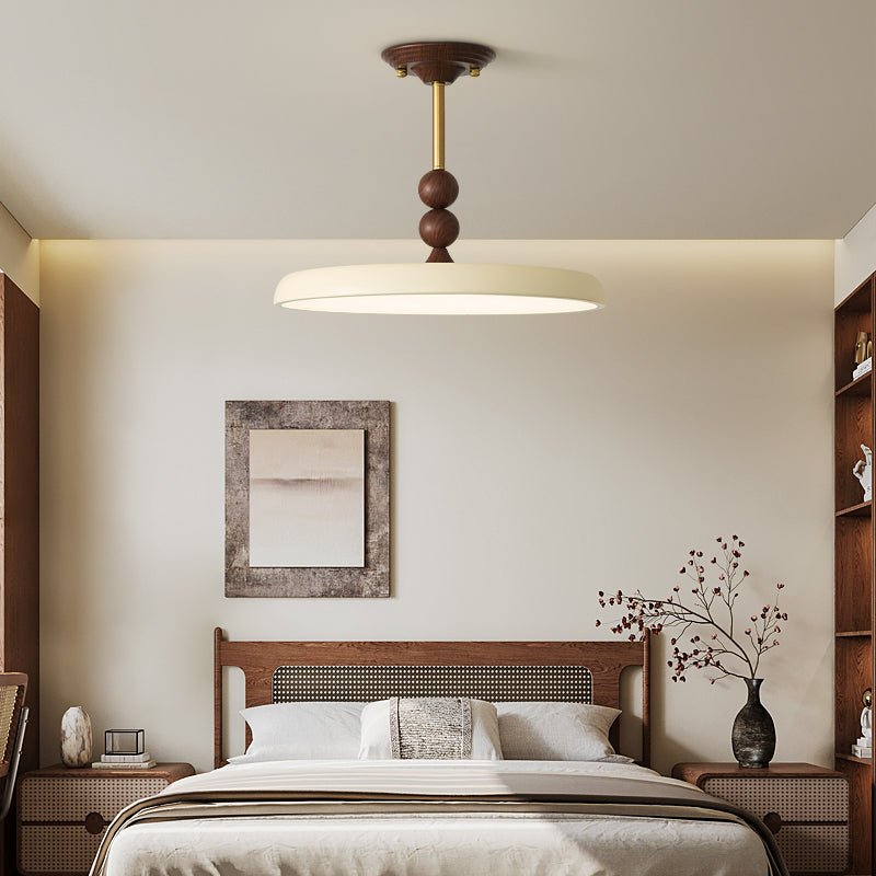 Liora Scallop Ceiling Light