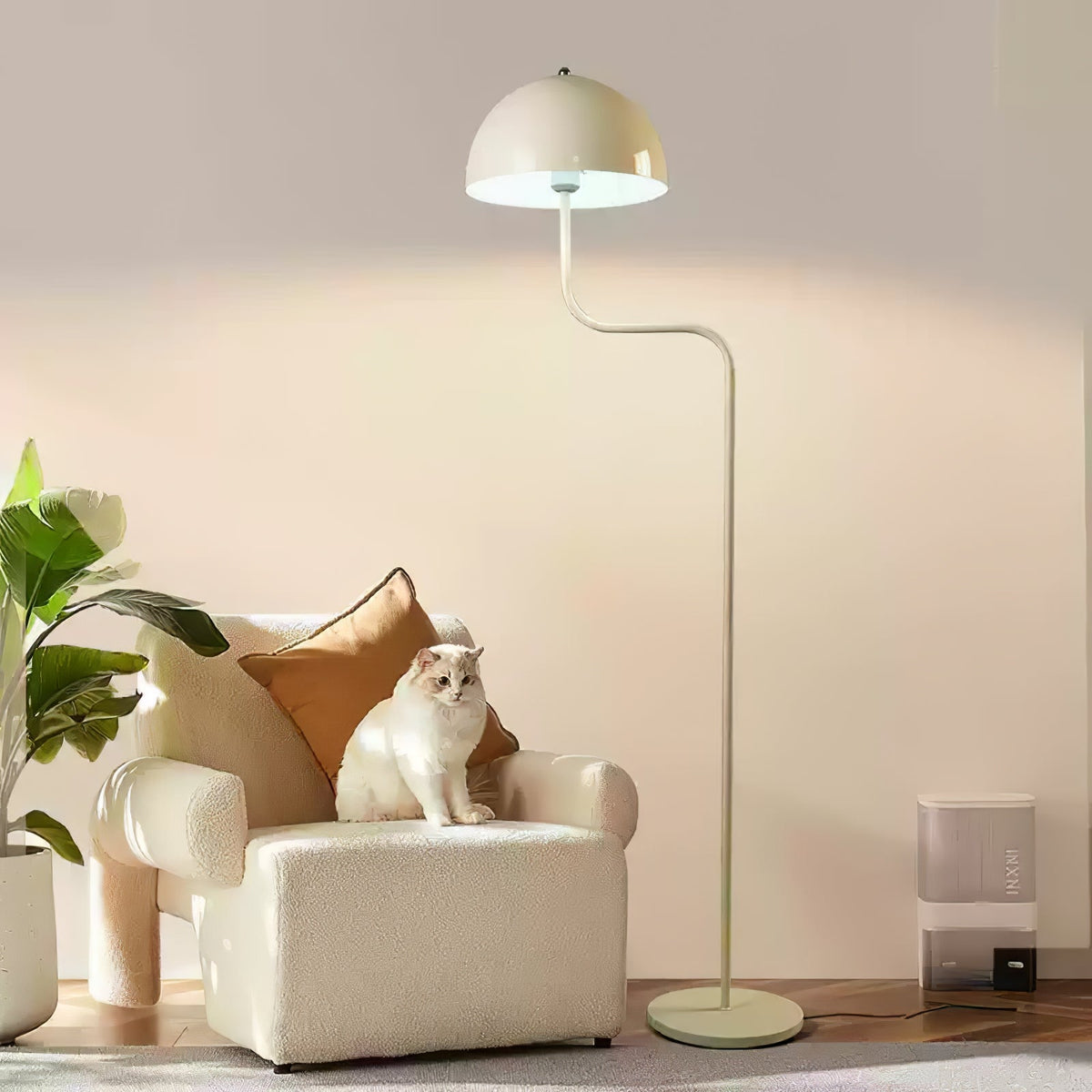 Verdant Arc Floor Lamp