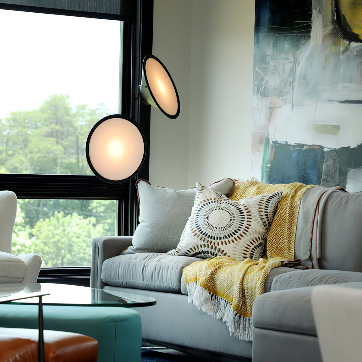 Bulat Floor Lamp