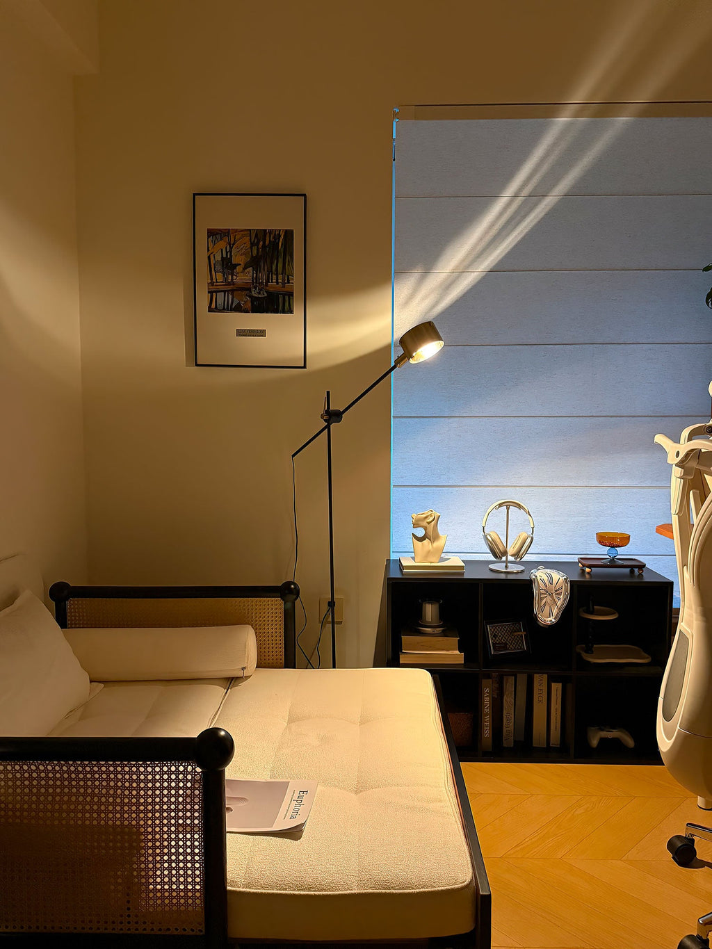 Arclen Adjustable Floor Lamp