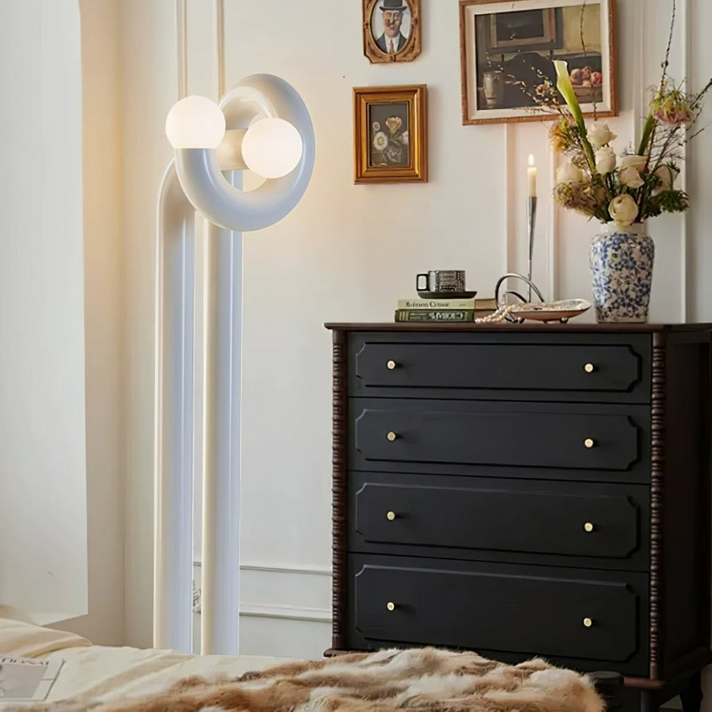 Luno Pop Floor Lamp