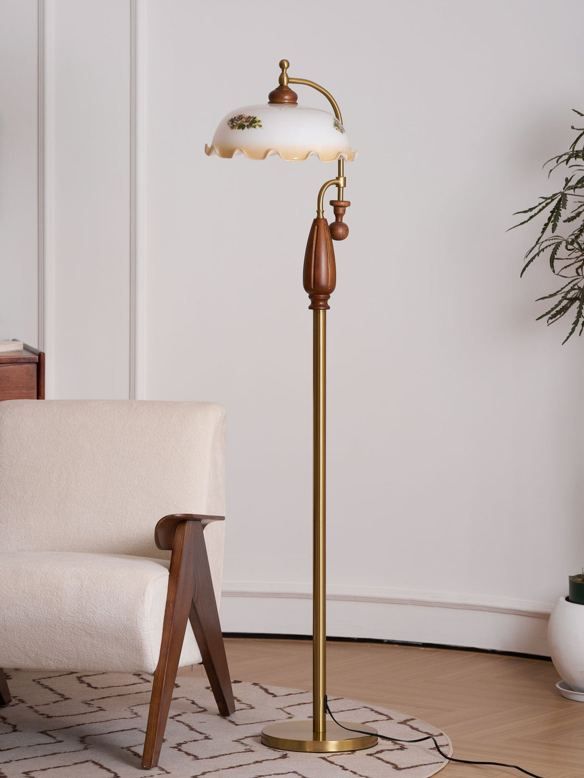 Heritage Bloom Floor Lamp