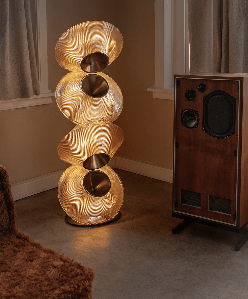Tol Floor Lamp