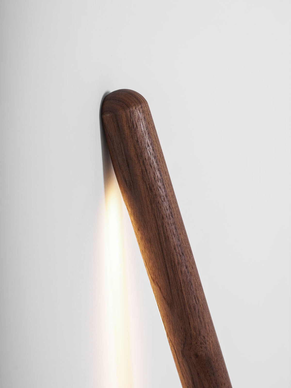 Line Assist Ambience Floor Lamp