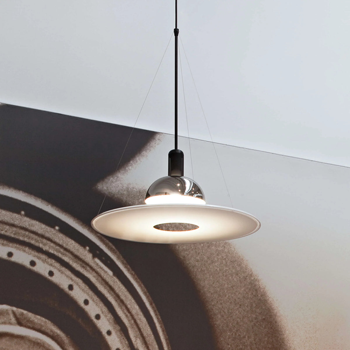 Flying Saucer Pendant Light