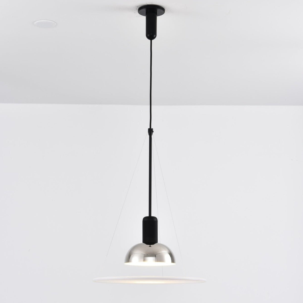 Flying Saucer Pendant Light