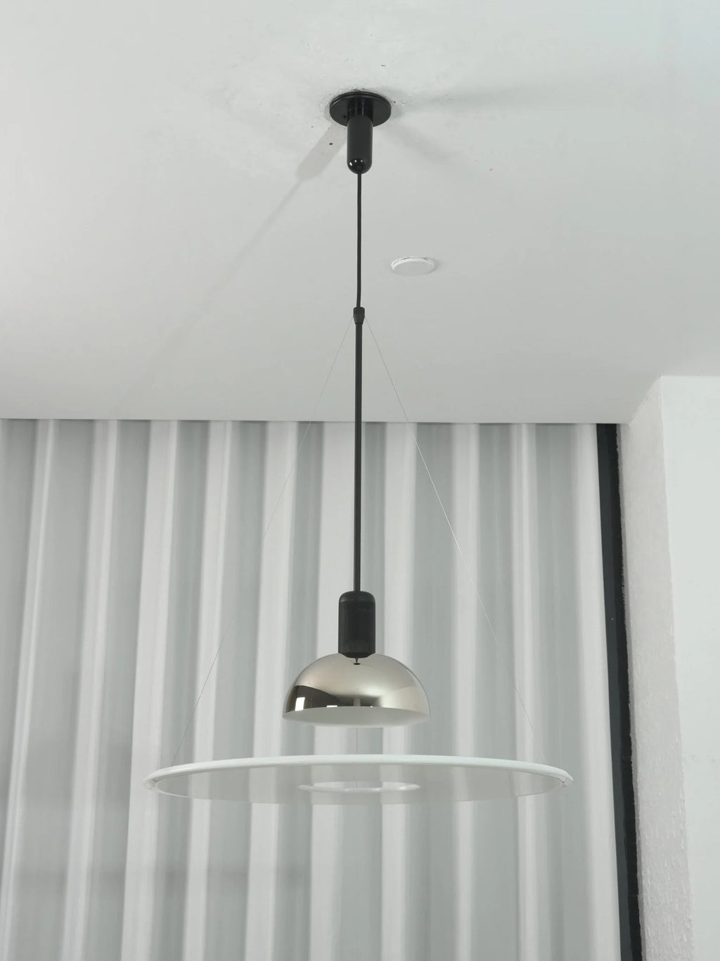 Flying Saucer Pendant Light