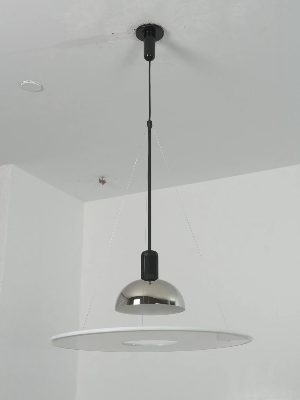 Flying Saucer Pendant Light