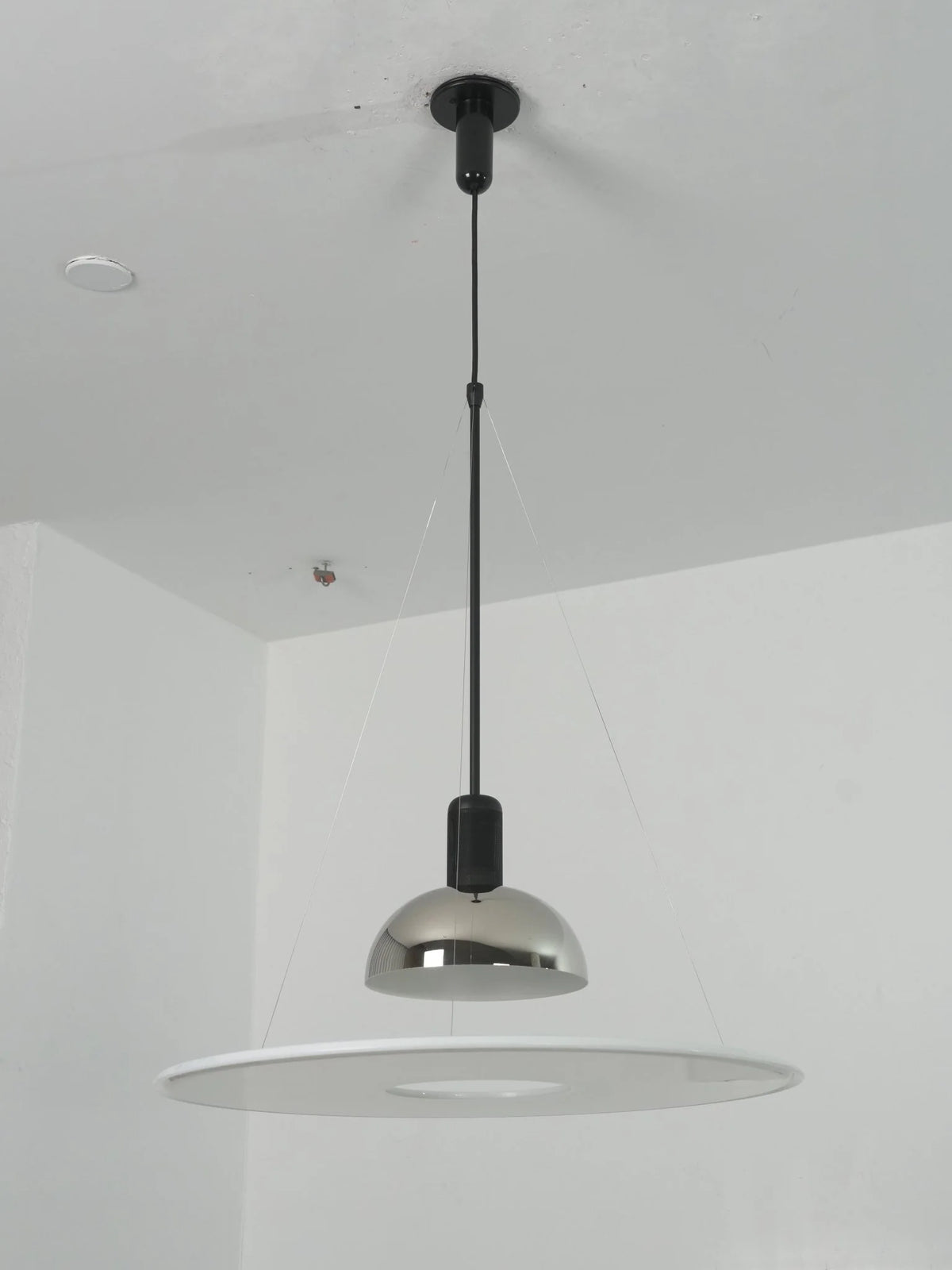 Flying Saucer Pendant Light