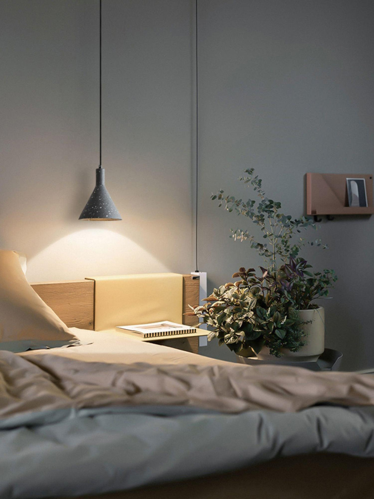 Lastri Pendant Light