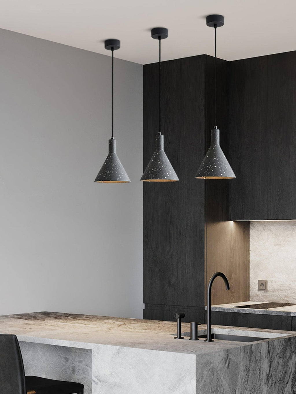 Lastri Pendant Light
