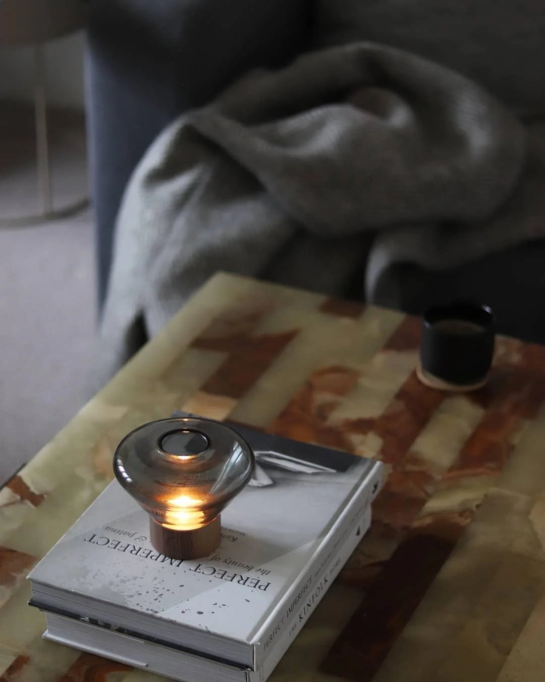Bois Table Lamp