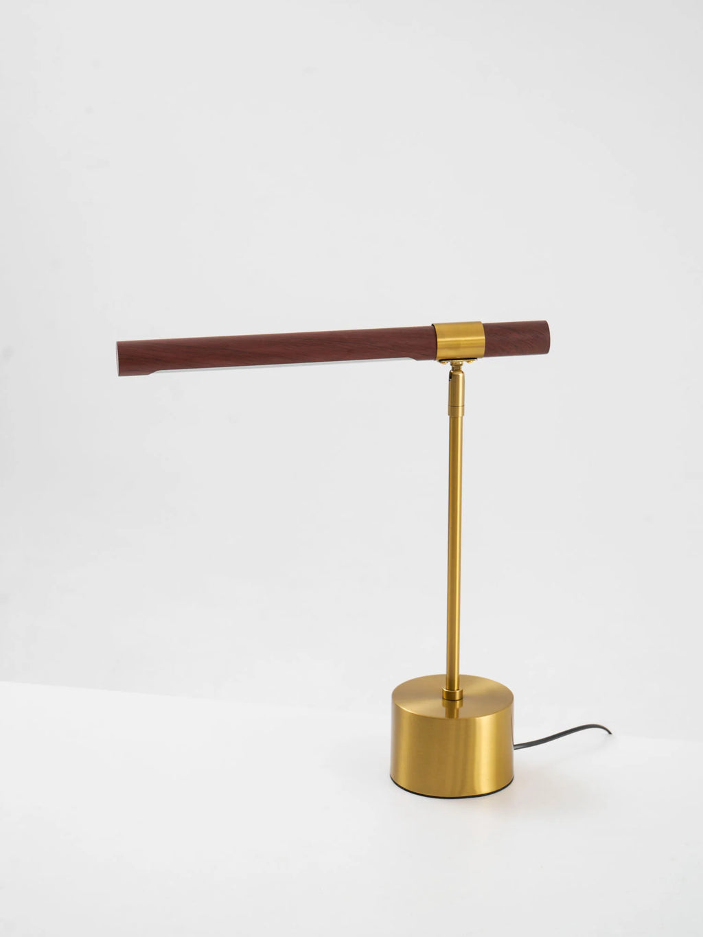 Linear Table Lamp