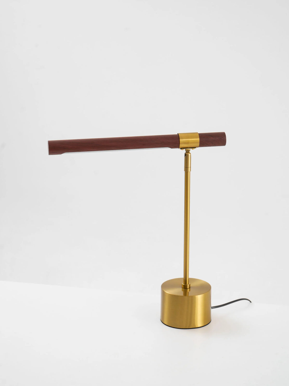 Linear Table Lamp