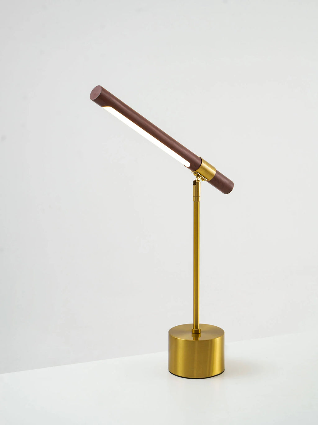 Linear Table Lamp