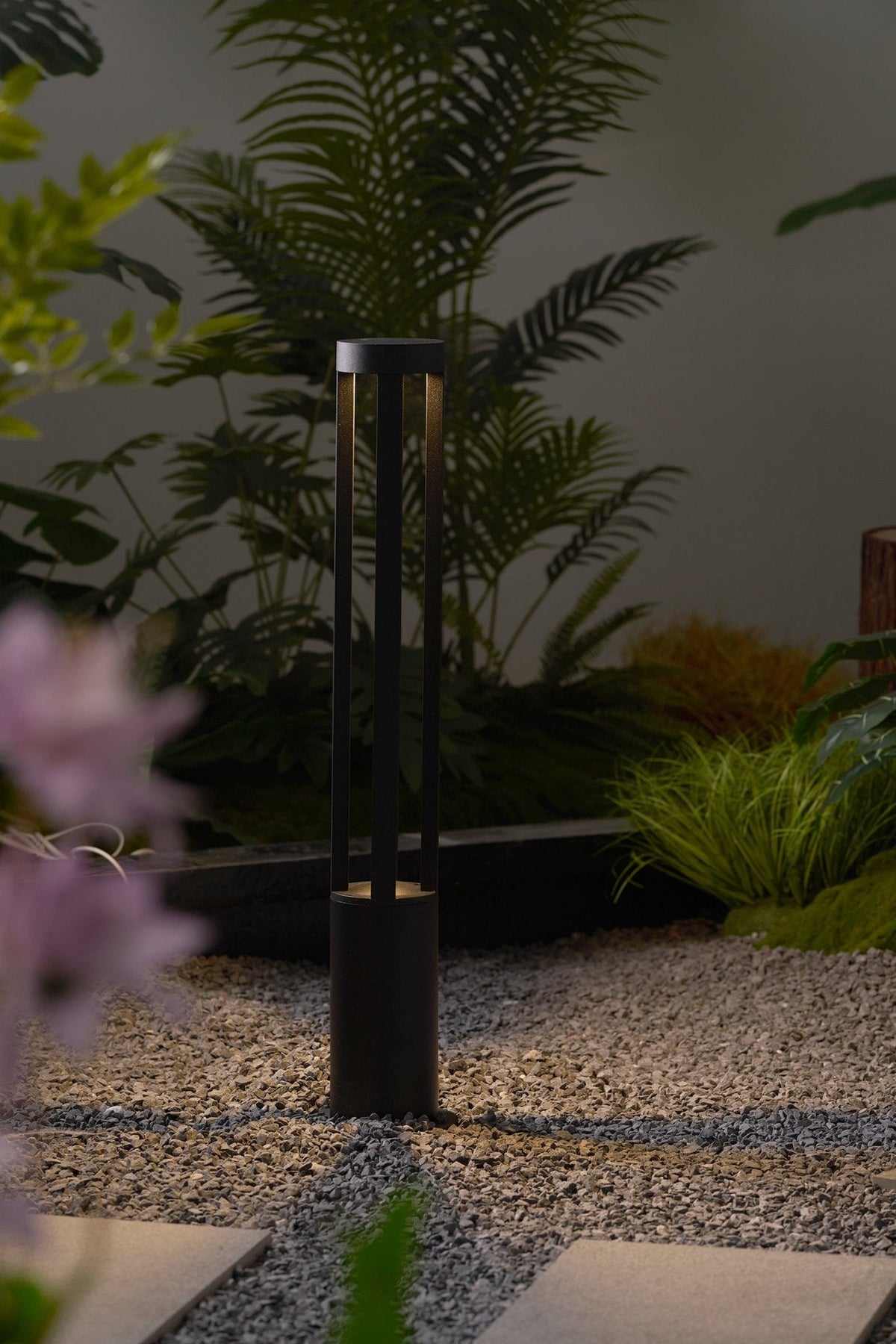 Black Cylindrical Garden Outdoor Light